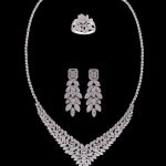 Diamond-Neck Set 5028