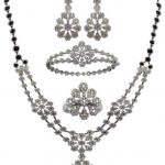 Diamond-Neck Set 679