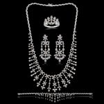 Diamond-Neck Set 885